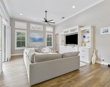 2903 Fontana Lane - Photo Thumbnail 22