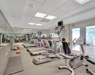 133 N Pompano Beach Blvd Boulevard - Photo Thumbnail 3