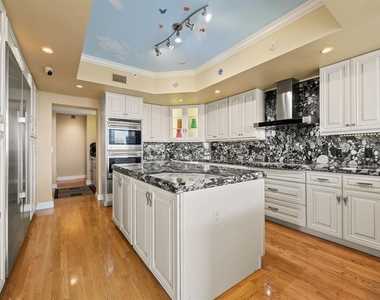 3055 Harbor Drive - Photo Thumbnail 12