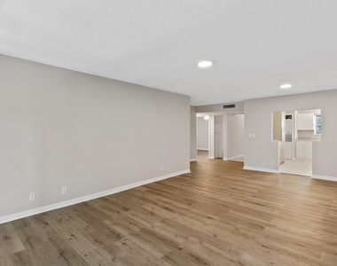 2700 Coral Springs Drive - Photo Thumbnail 16