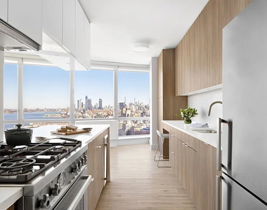 River Terrace - Photo Thumbnail 2