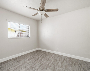 1320 Sw 34th Avenue - Photo Thumbnail 10