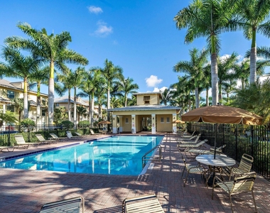 4198 Saint Lukes Lane - Photo Thumbnail 12