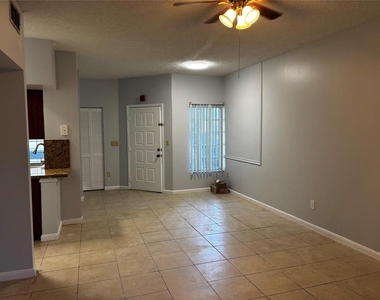 18340 Nw 68th Avenue - Photo Thumbnail 8