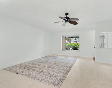 4800 Ne 25th Avenue - Photo Thumbnail 8
