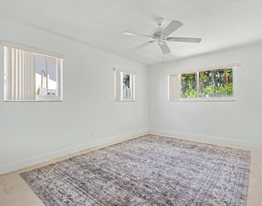 4800 Ne 25th Avenue - Photo Thumbnail 23