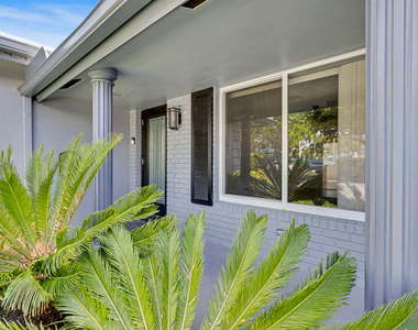 4800 Ne 25th Avenue - Photo Thumbnail 1