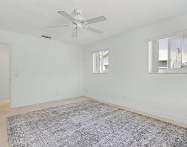 4800 Ne 25th Avenue - Photo Thumbnail 26