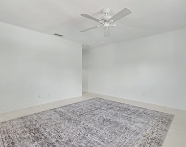 4800 Ne 25th Avenue - Photo Thumbnail 33