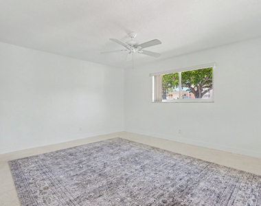 4800 Ne 25th Avenue - Photo Thumbnail 34