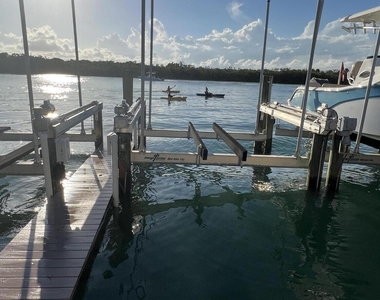 275 S Beach Road - Photo Thumbnail 10