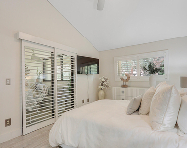 204 Sea Oats Drive - Photo Thumbnail 20