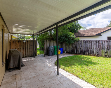 1123 Northumberland Court - Photo Thumbnail 16