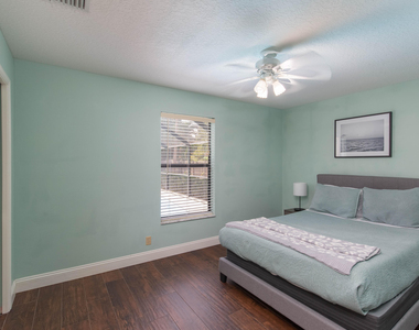 1123 Northumberland Court - Photo Thumbnail 20