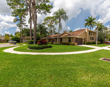 1123 Northumberland Court - Photo Thumbnail 3