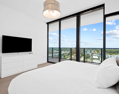 900 N Ocean Boulevard - Photo Thumbnail 25