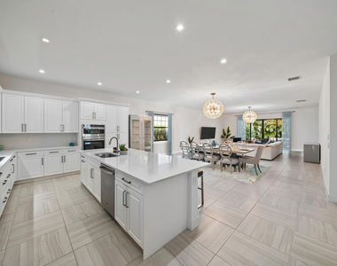 2938 Gin Berry Way - Photo Thumbnail 2