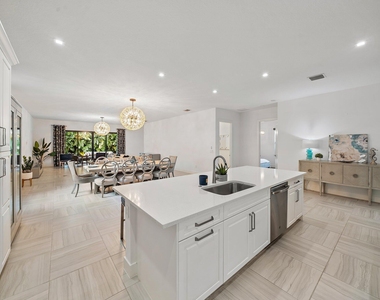 2938 Gin Berry Way - Photo Thumbnail 12