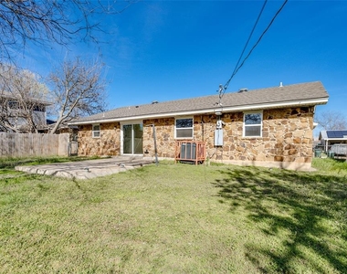 645 Lloyd Avenue - Photo Thumbnail 36