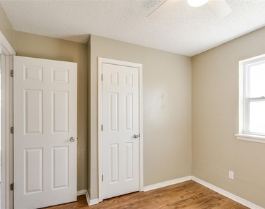 645 Lloyd Avenue - Photo Thumbnail 9
