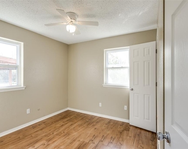 645 Lloyd Avenue - Photo Thumbnail 12