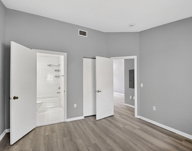 3790 N Jog Road - Photo Thumbnail 16
