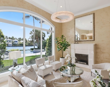 408 Fisher Lane - Photo Thumbnail 20