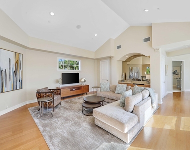 408 Fisher Lane - Photo Thumbnail 54