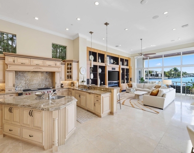 408 Fisher Lane - Photo Thumbnail 24