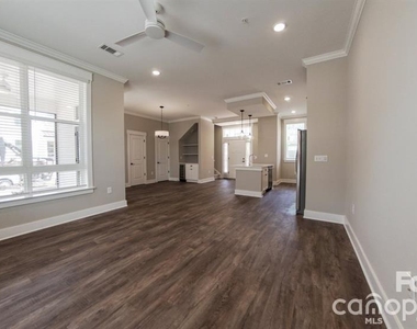 17014 Fairmount Way - Photo Thumbnail 19