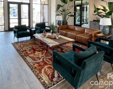 17014 Fairmount Way - Photo Thumbnail 30