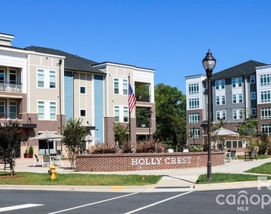 16408 Holly Crest Lane - Photo Thumbnail 27