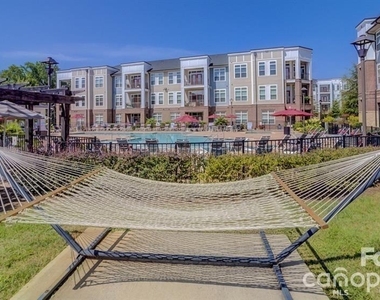 16408 Holly Crest Lane - Photo Thumbnail 3