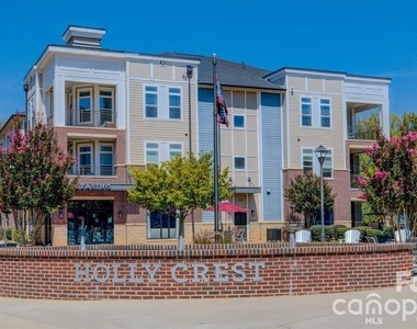 16408 Holly Crest Lane - Photo Thumbnail 1