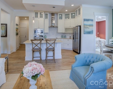 16408 Holly Crest Lane - Photo Thumbnail 46