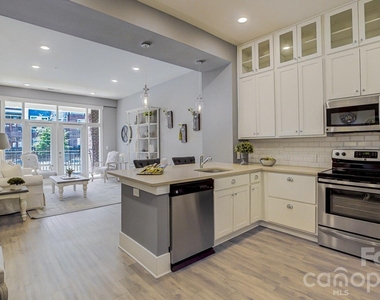 16408 Holly Crest Lane - Photo Thumbnail 30