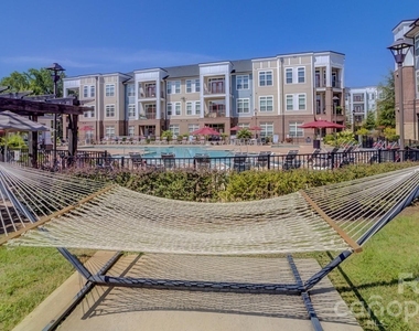 16408 Holly Crest Lane - Photo Thumbnail 3