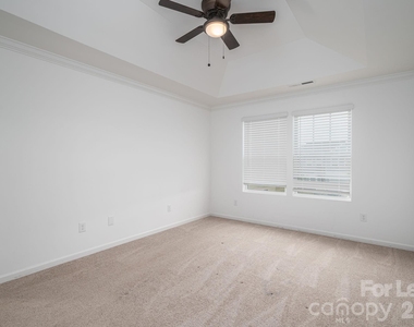 1004 Davis Hills Drive - Photo Thumbnail 13
