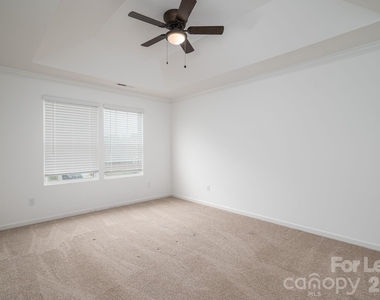 1004 Davis Hills Drive - Photo Thumbnail 15