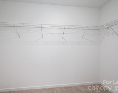 1004 Davis Hills Drive - Photo Thumbnail 12