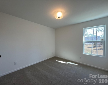 11031 Pagebrook Lane - Photo Thumbnail 14