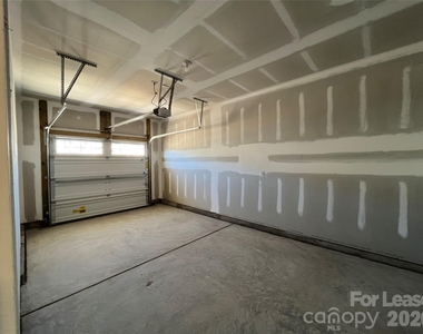 11031 Pagebrook Lane - Photo Thumbnail 19