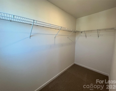 11031 Pagebrook Lane - Photo Thumbnail 18