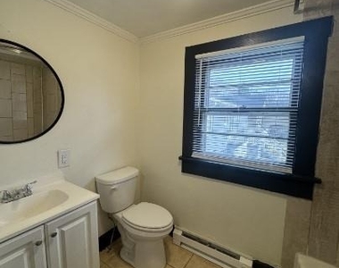 1417 Bank Street W - Photo Thumbnail 7