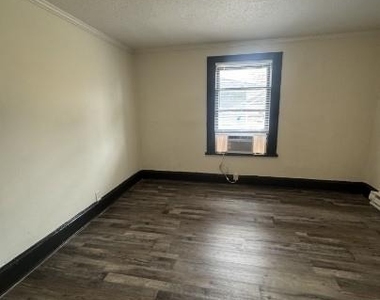 1417 Bank Street W - Photo Thumbnail 9