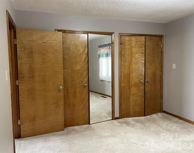 8966 Holdsclaw Road - Photo Thumbnail 14