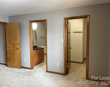 8966 Holdsclaw Road - Photo Thumbnail 21