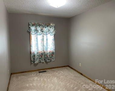 8966 Holdsclaw Road - Photo Thumbnail 10