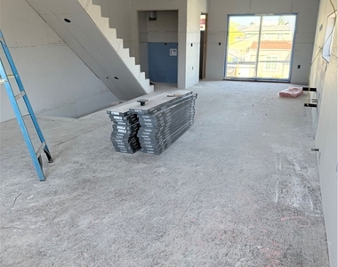 1282 S Leighton Ave. - Photo Thumbnail 1
