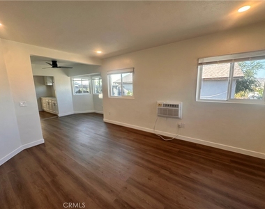 314 Wilshire - Photo Thumbnail 6
